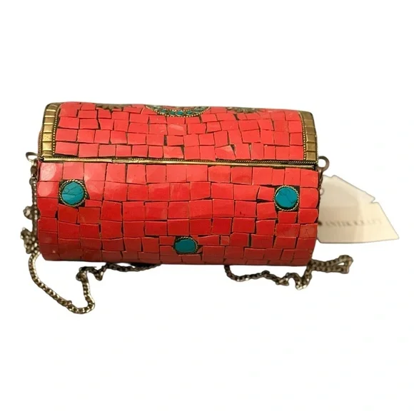 Antik Kraft Handcrafted Cylinder Shell Mosaic Clutch Coral and Turquoise  NWT - Picture 4 of 10